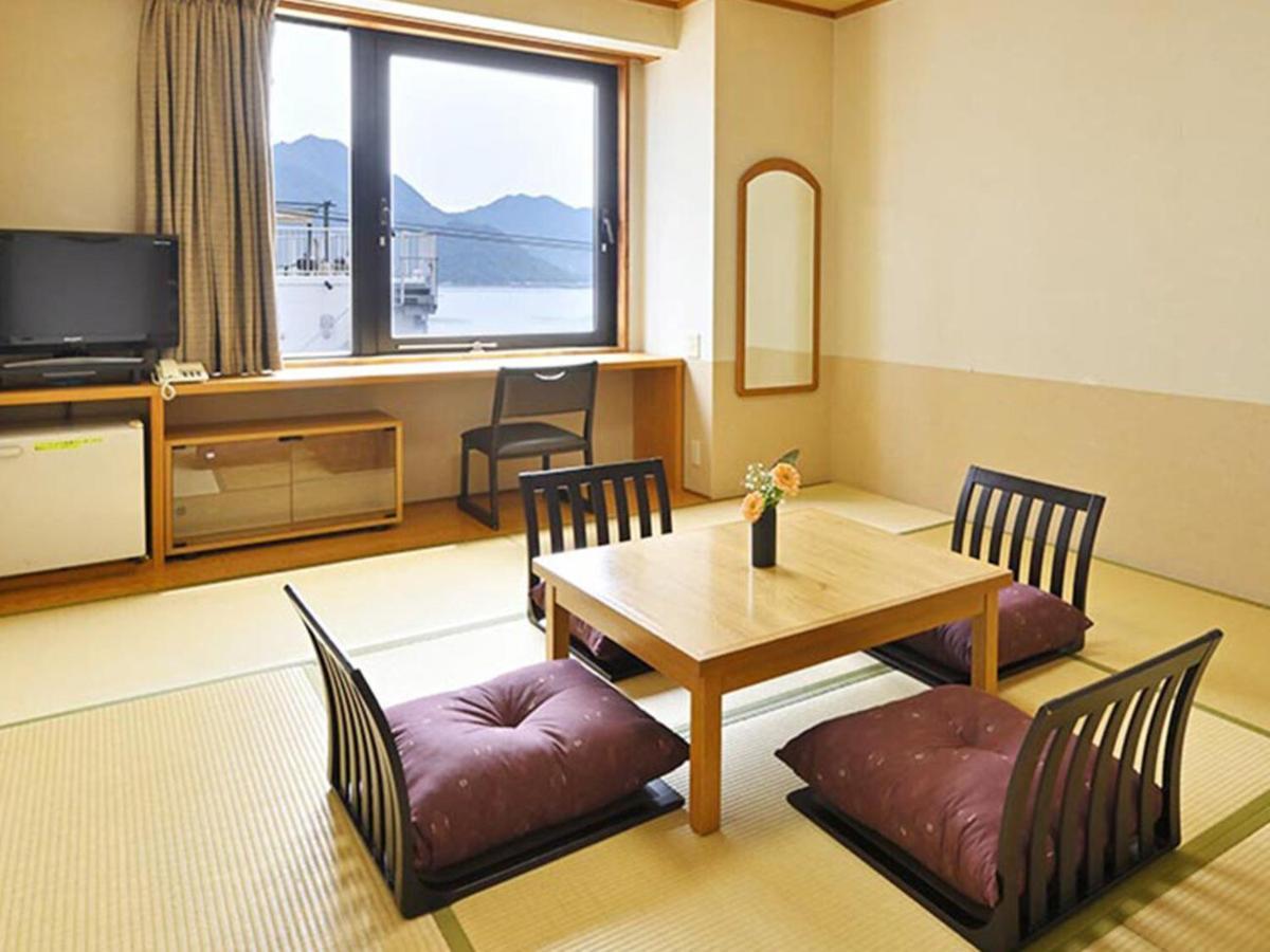 Miyajima Coral Hotel Hatsukaichi Eksteriør billede