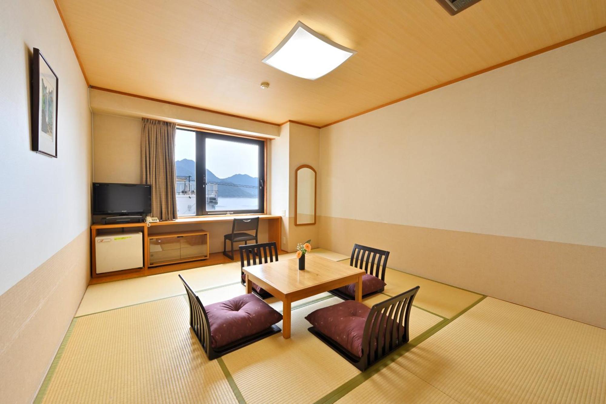 Miyajima Coral Hotel Hatsukaichi Eksteriør billede