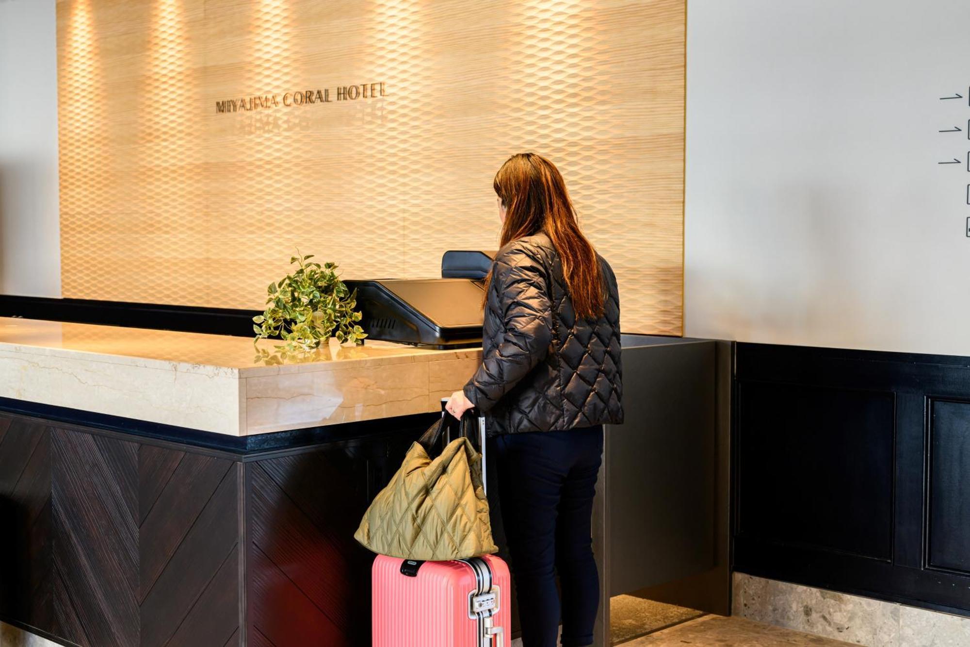 Miyajima Coral Hotel Hatsukaichi Eksteriør billede